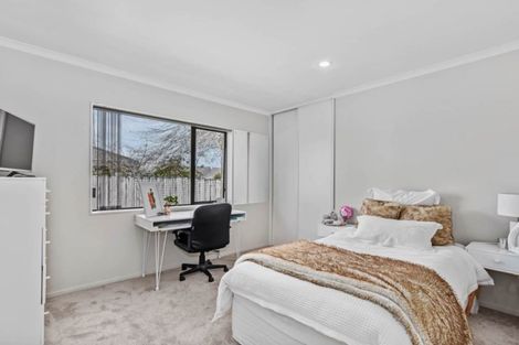 Photo of property in 13 Coleraine Place, East Tamaki, Auckland, 2016