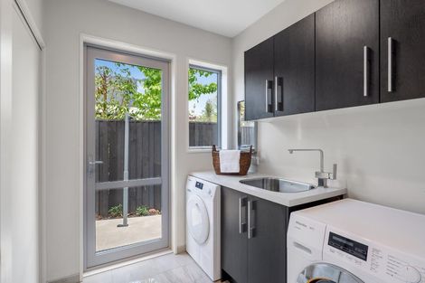 Photo of property in 53a Kotare Street, Fendalton, Christchurch, 8041