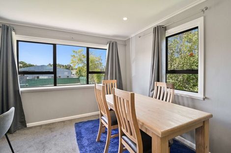 Photo of property in 3 Great North Road, Waipawa, 4210