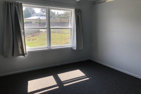 Photo of property in 99b Kawaha Point Road, Kawaha Point, Rotorua, 3010