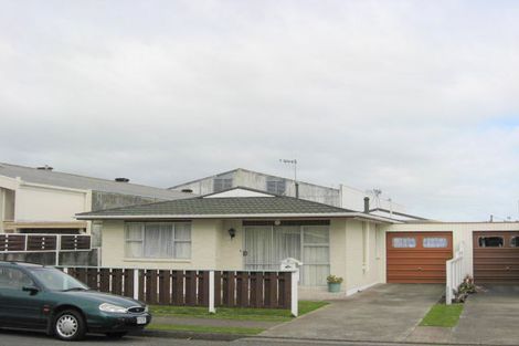 Photo of property in 19 Exeter Street, Levin, 5510