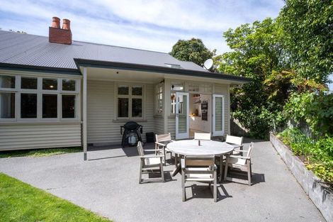 Photo of property in 11 Idris Road, Fendalton, Christchurch, 8052