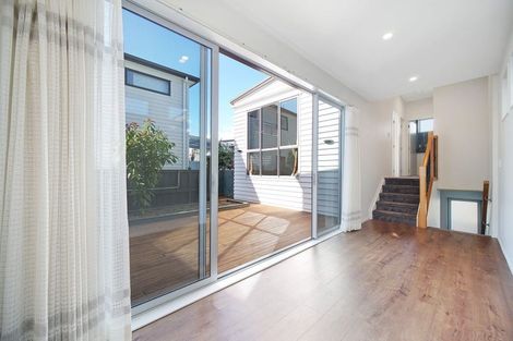 Photo of property in 13 Lockheed Street, Hobsonville, Auckland, 0618