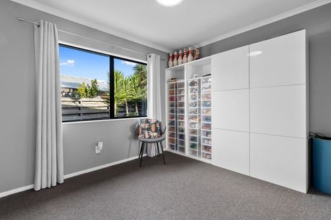 Photo of property in 10a College Place, Poike, Tauranga, 3112