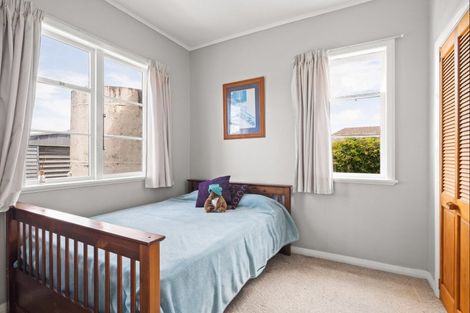 Photo of property in 12 Townley Street, Te Hapara, Gisborne, 4010