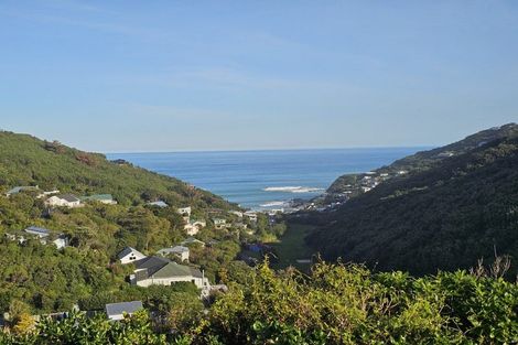 Photo of property in 32 View Road, Houghton Bay, Wellington, 6023