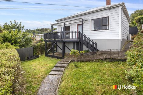 Photo of property in 11 Aitken Place, Mornington, Dunedin, 9011