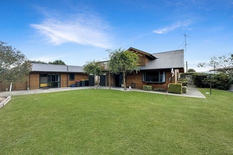 Photo of property in 32 Omahau Crescent, Twizel, 7901