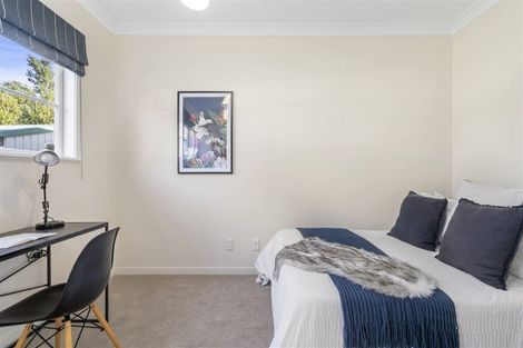 Photo of property in 5 Russell Street, Waterloo, Lower Hutt, 5011