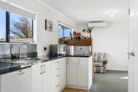 Photo of property in 2/27 Arthur Crescent, Hilltop, Taupo, 3330
