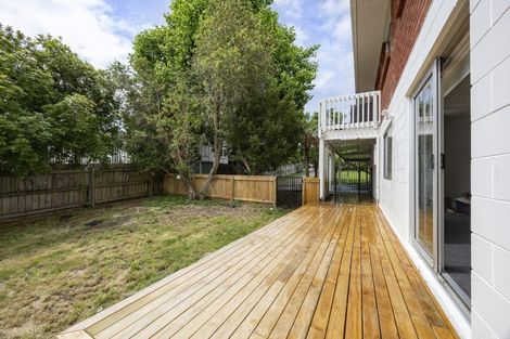 Photo of property in 37 Maude Street, Riverhead, 0820