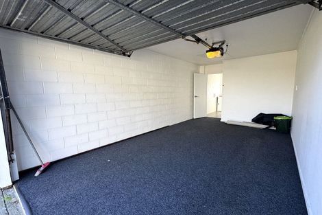 Photo of property in 1/10 Benygloe Place, Highland Park, Auckland, 2010