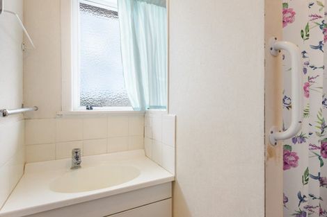 Photo of property in 58 Thomas Crescent, Western Heights, Rotorua, 3015