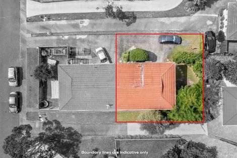 Photo of property in 1/22 Mannering Place, Hillcrest, Auckland, 0627