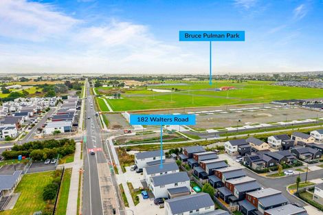 Photo of property in 182 Walters Road, Takanini, 2110