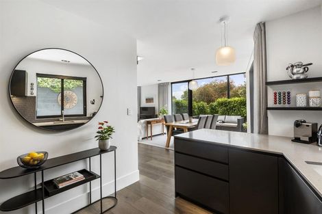 Photo of property in 2a Arthur Crescent, Hauraki, Auckland, 0622