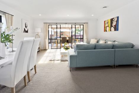 Photo of property in 63a Stottholm Road, Titirangi, Auckland, 0604