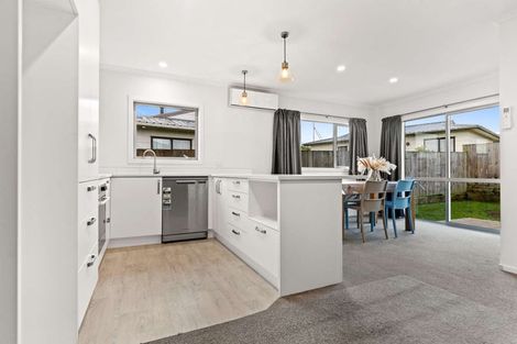 Photo of property in 11u1 Maynard Place, Temple View, Hamilton, 3218