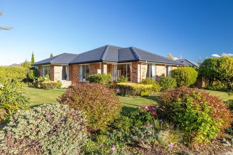 Photo of property in 1 Baltic Place, Northwood, Christchurch, 8051