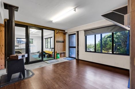 Photo of property in 10 Ranfurly Street, Frankleigh Park, New Plymouth, 4310