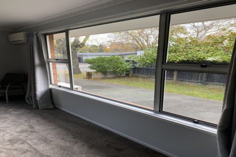 Photo of property in 1/27 Thorrington Road, Cashmere, Christchurch, 8022