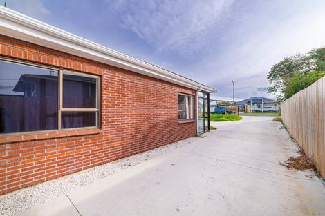 Photo of property in 14 Evans Road, Weymouth, Auckland, 2103