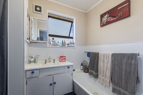 Photo of property in 21 Flower Street, Bulls, 4818