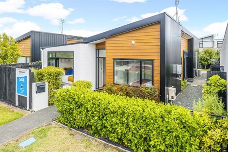 Photo of property in 20 Liberation Road, Papakura, 2110