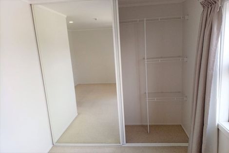 Photo of property in 28/8u Girton Terrace, Mount Cook, Wellington, 6021