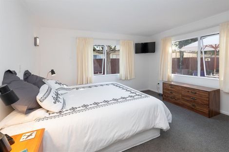 Photo of property in 1/74 Gosford Drive, Botany Downs, Auckland, 2010
