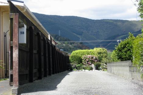 Photo of property in 18 Fergusson Street, Stoke, Nelson, 7011