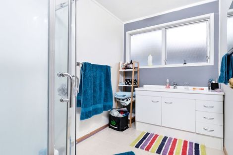 Photo of property in 44 Gallony Avenue, Massey, Auckland, 0614