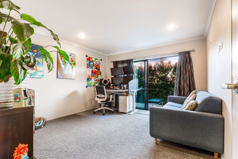 Photo of property in 38 Seamount Drive, Red Beach, 0932