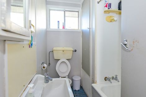 Photo of property in 3/806 Lyell Street, Akina, Hastings, 4122