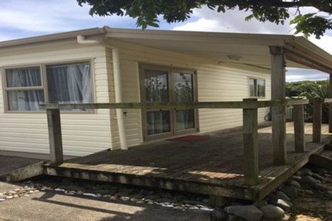 Photo of property in 22 Imrie Avenue, Mangere, Auckland, 2022