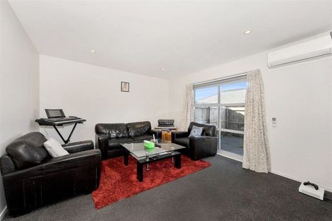 Photo of property in 2/49 Maxwell Street, Riccarton, Christchurch, 8041