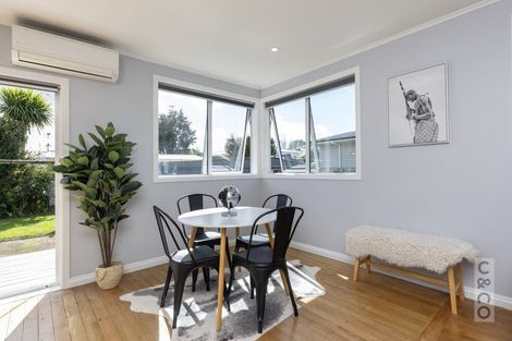 Photo of property in 23 Kaipara Portage Road, Riverhead, 0820