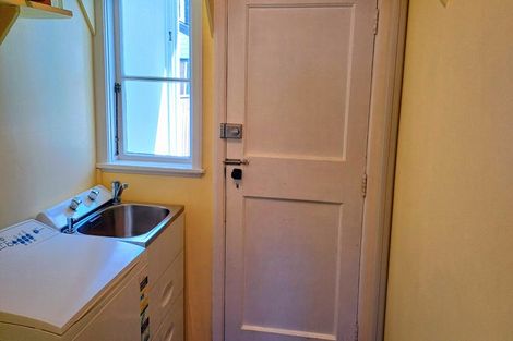 Photo of property in 5 Cressy Street, Waterloo, Lower Hutt, 5011