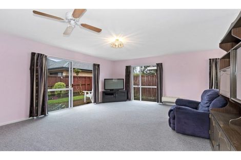 Photo of property in 139 Gilberthorpes Road, Hei Hei, Christchurch, 8042