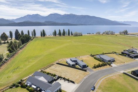 Photo of property in 61 Dusky Street, Te Anau, 9600