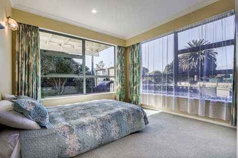 Photo of property in 184 Manly Street, Paraparaumu Beach, Paraparaumu, 5032