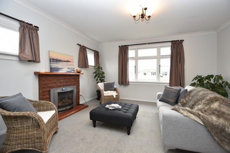 Photo of property in 4 Mckenzie Terrace, Carterton, 5713