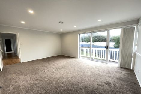 Photo of property in 99 Sycamore Drive, Sunnynook, Auckland, 0620