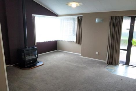 Photo of property in 16 Mercury Street, Milson, Palmerston North, 4414