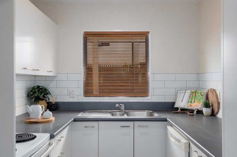 Photo of property in 2/526 Madras Street, St Albans, Christchurch, 8014