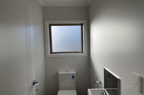 Photo of property in 52 Regan Street, Stratford, 4332