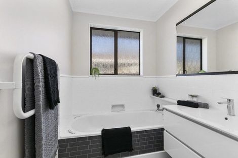 Photo of property in 16a Rawhiti Street, Stokes Valley, Lower Hutt, 5019