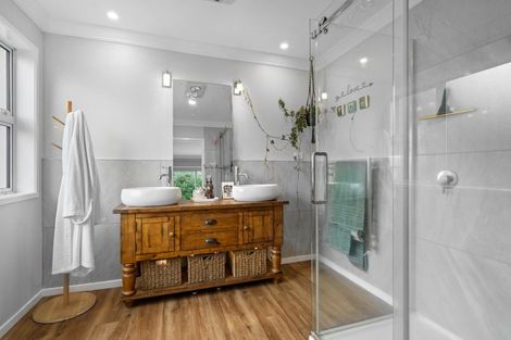 Photo of property in 186 Thornton Road, Cambridge, 3434