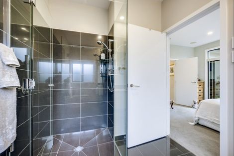 Photo of property in 7 Raven Grove, Havelock North, 4130