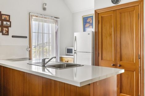 Photo of property in 10/30 Sorrento Drive, Rangatira Park, Taupo, 3330